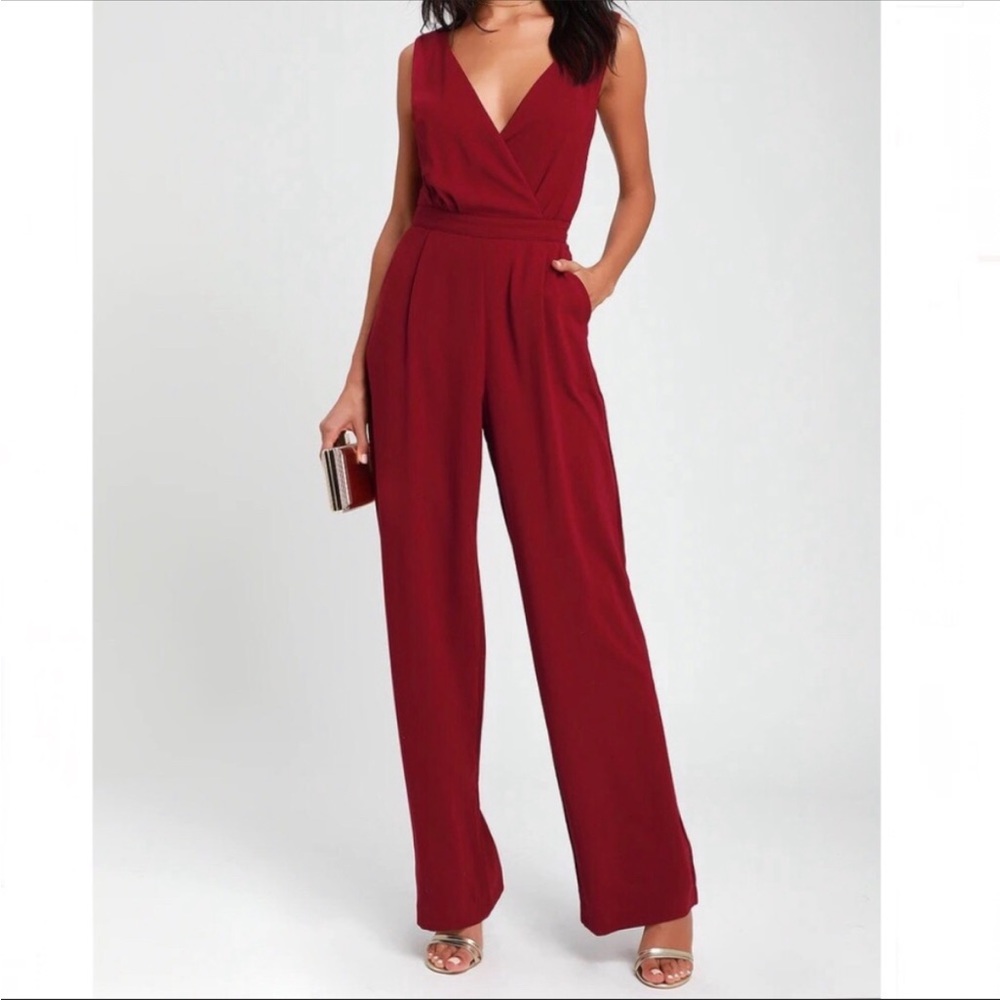 NWT Lulu’s Kiska Lace Back Surplice Neckline Wide Leg Burgundy Jumpsuit Sz Large